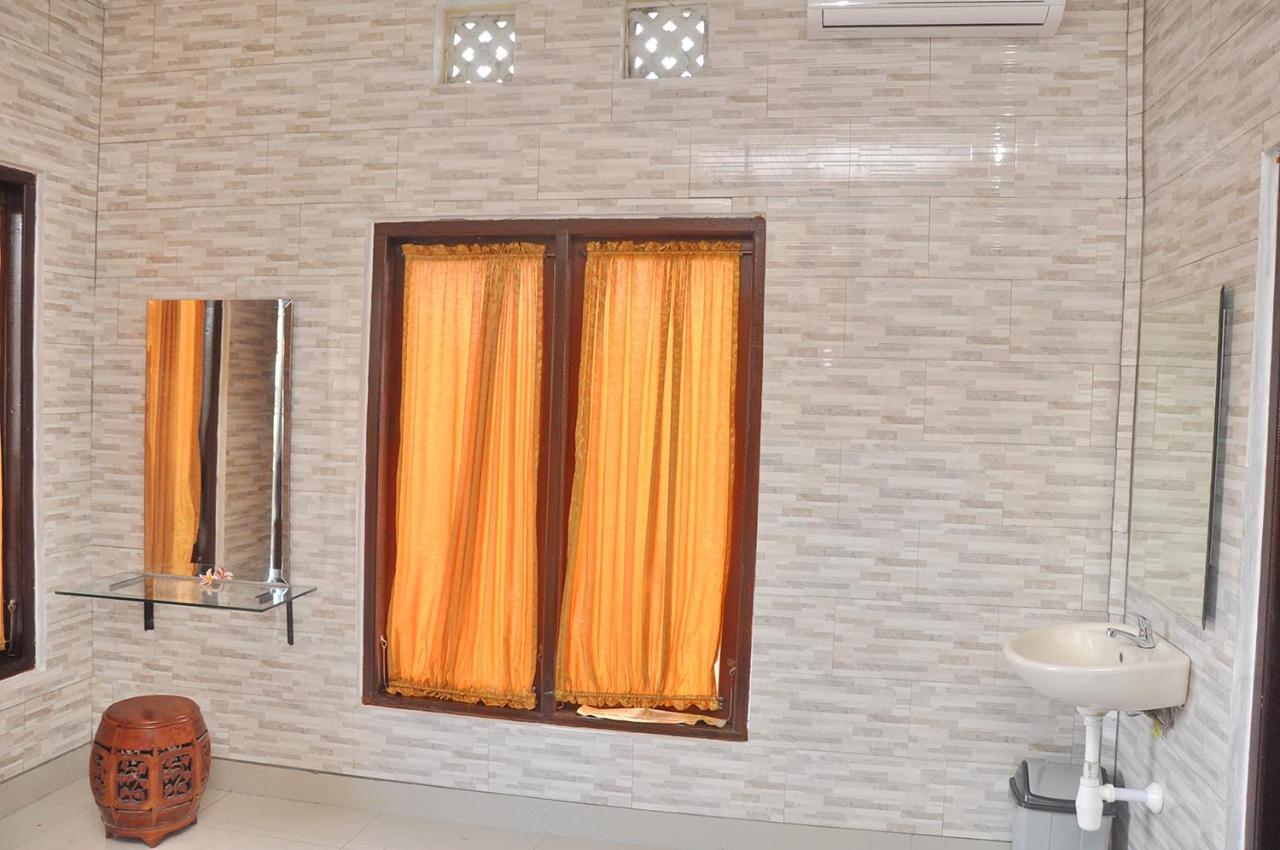 Astiti Guest House Salon And Spa Убуд Екстериор снимка